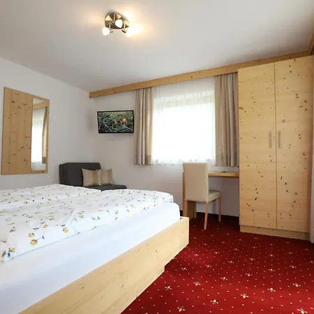 Haus Maria Bed and Breakfast