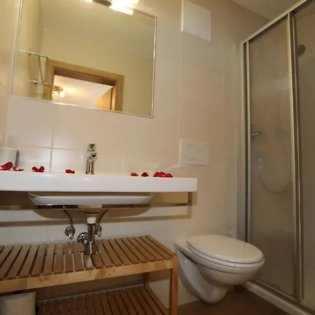 Haus Maria 3*