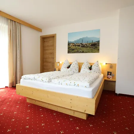 Haus Maria Bed and Breakfast