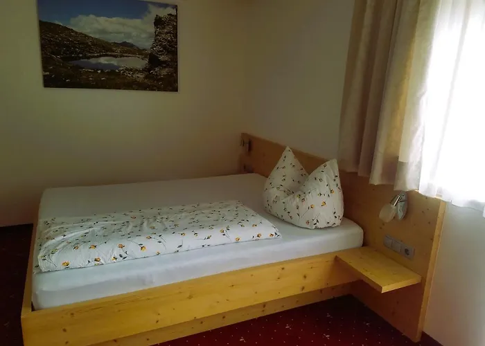 Haus Maria Bed & Breakfast 3*