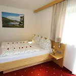 Bed & Breakfast Haus Maria 3*